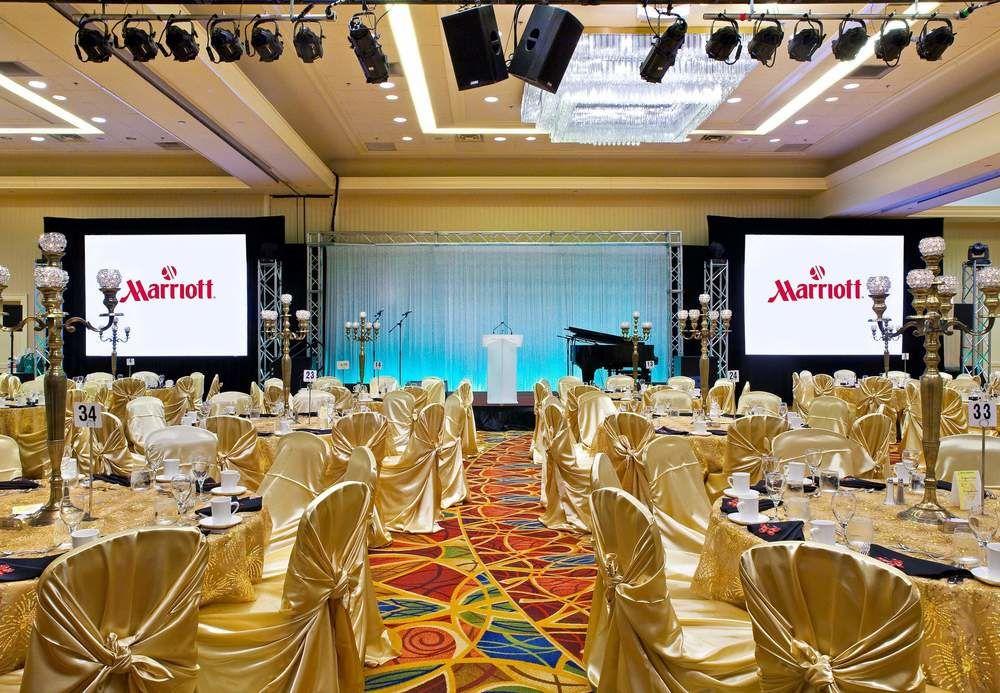 Toronto Airport Marriott Hotel Zewnętrze zdjęcie